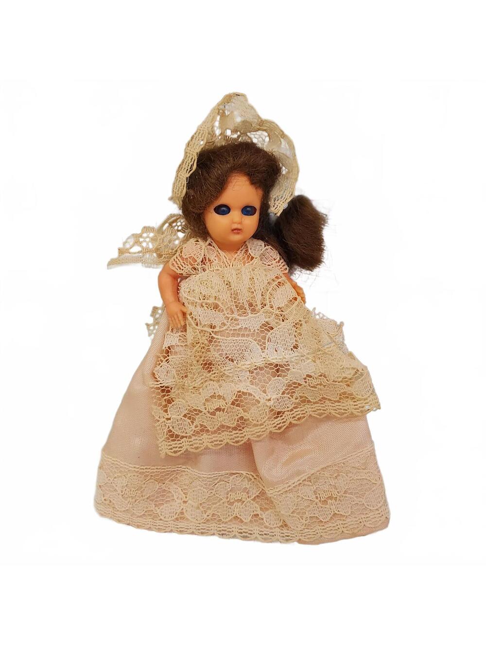 Madame Alexander First Lady Series II Sarah Jackson Horror Haunted Doll 5"